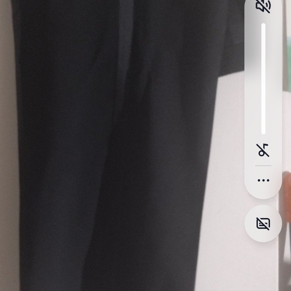 Suit - Picture 4 of 4